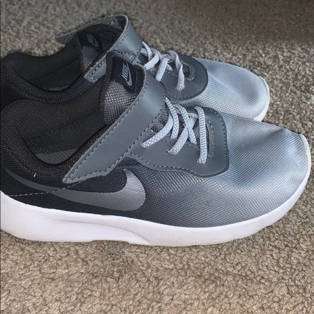 Boys Nike